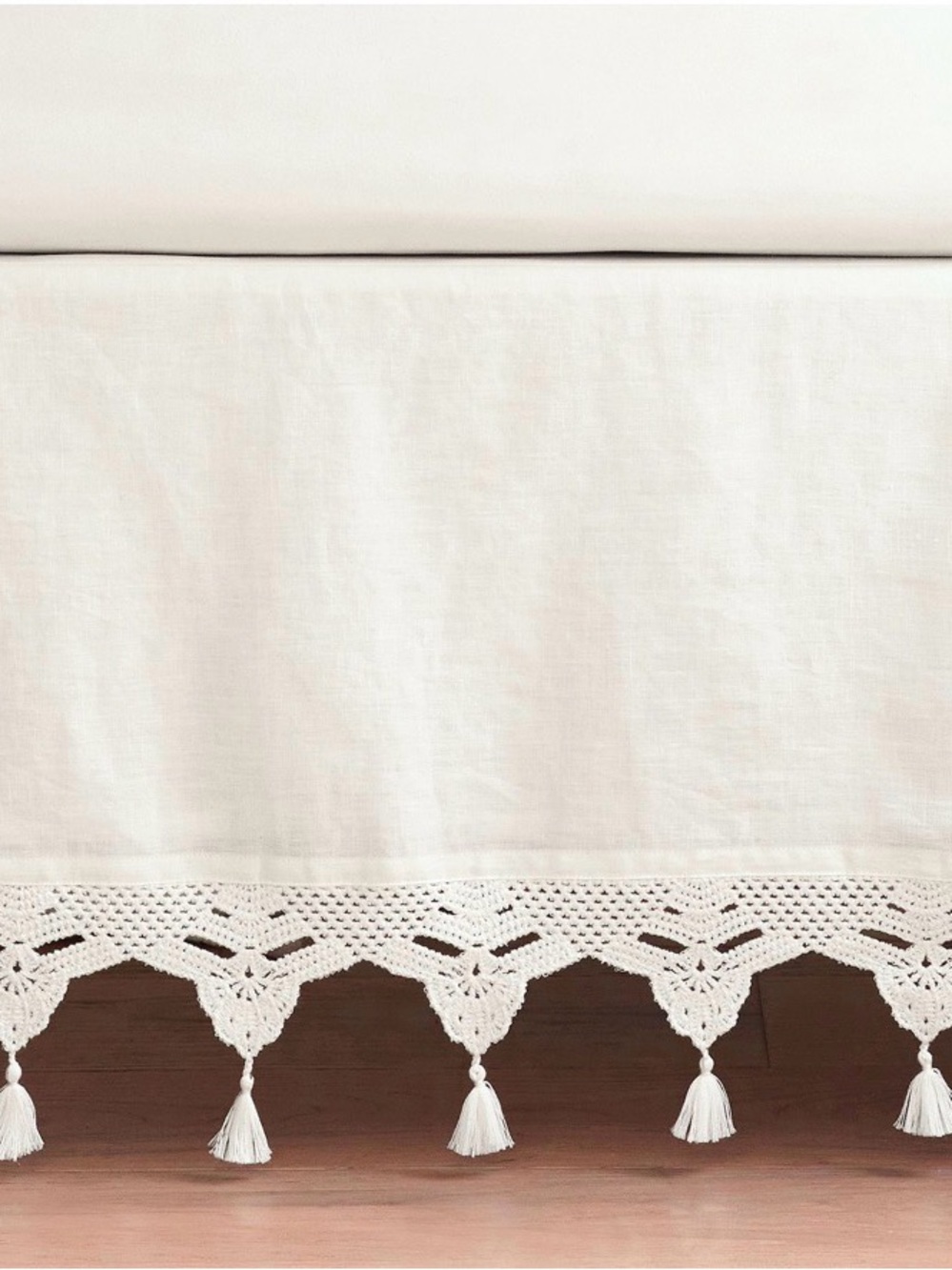 Pottery Barn Baby Boho Crib Skirt in Cream NWT